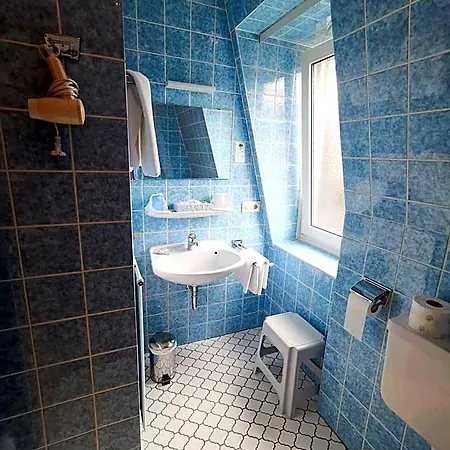 Haus Am Kurpark Garni Hotell 3*