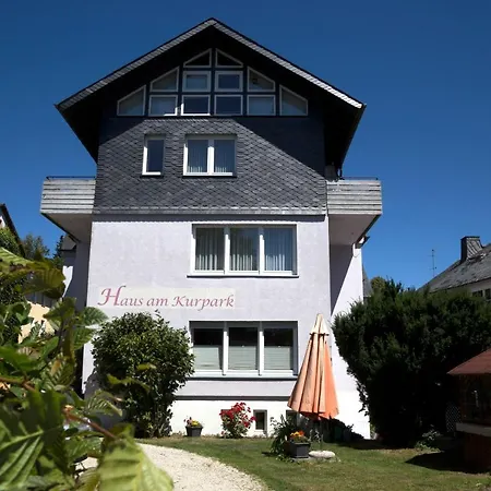 Hotel Haus Am Kurpark Garni 3*