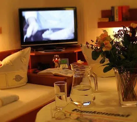 Hotell Haus Am Kurpark Garni 3*