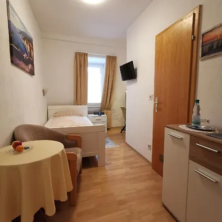 Haus Am Kurpark Garni Hotel