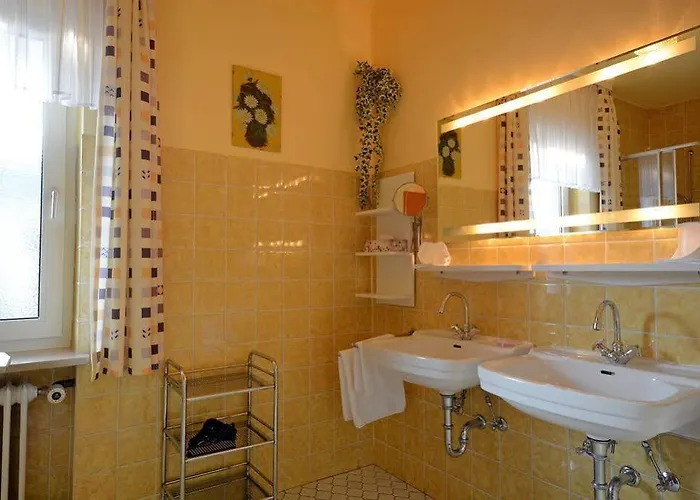 Haus Am Kurpark Garni Szálloda Bad Steben
